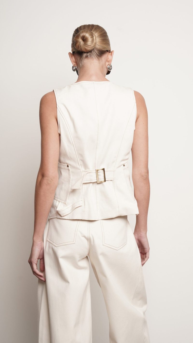 Jules Vest - Image 3