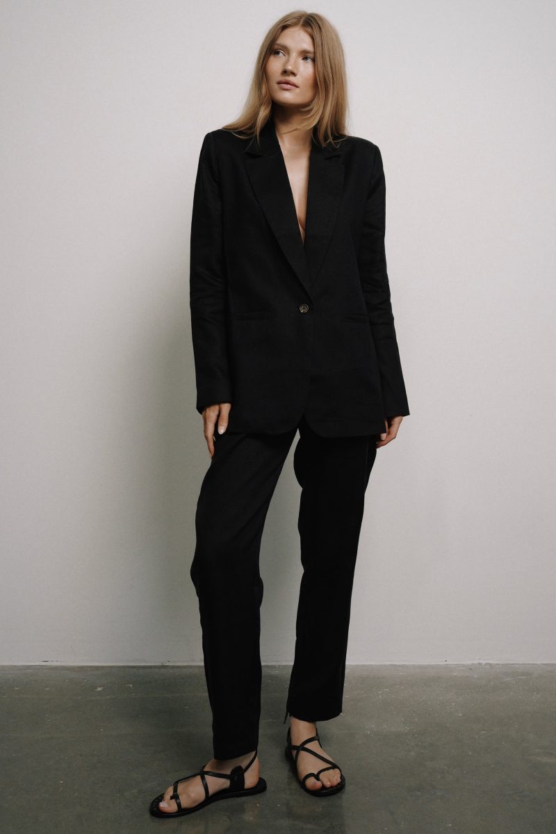Ainoha Blazer - Black - Image 9