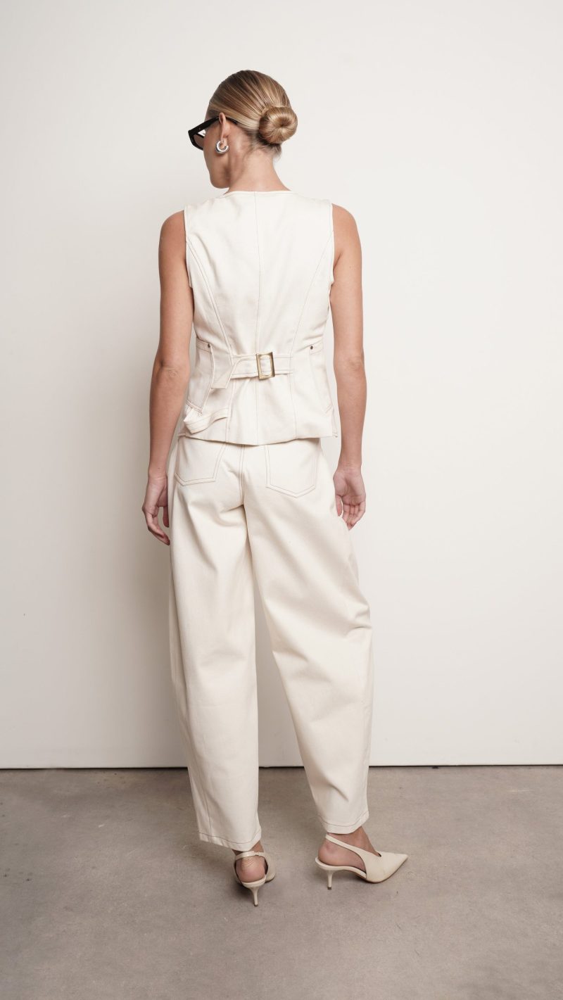 Jules Vest - Image 4
